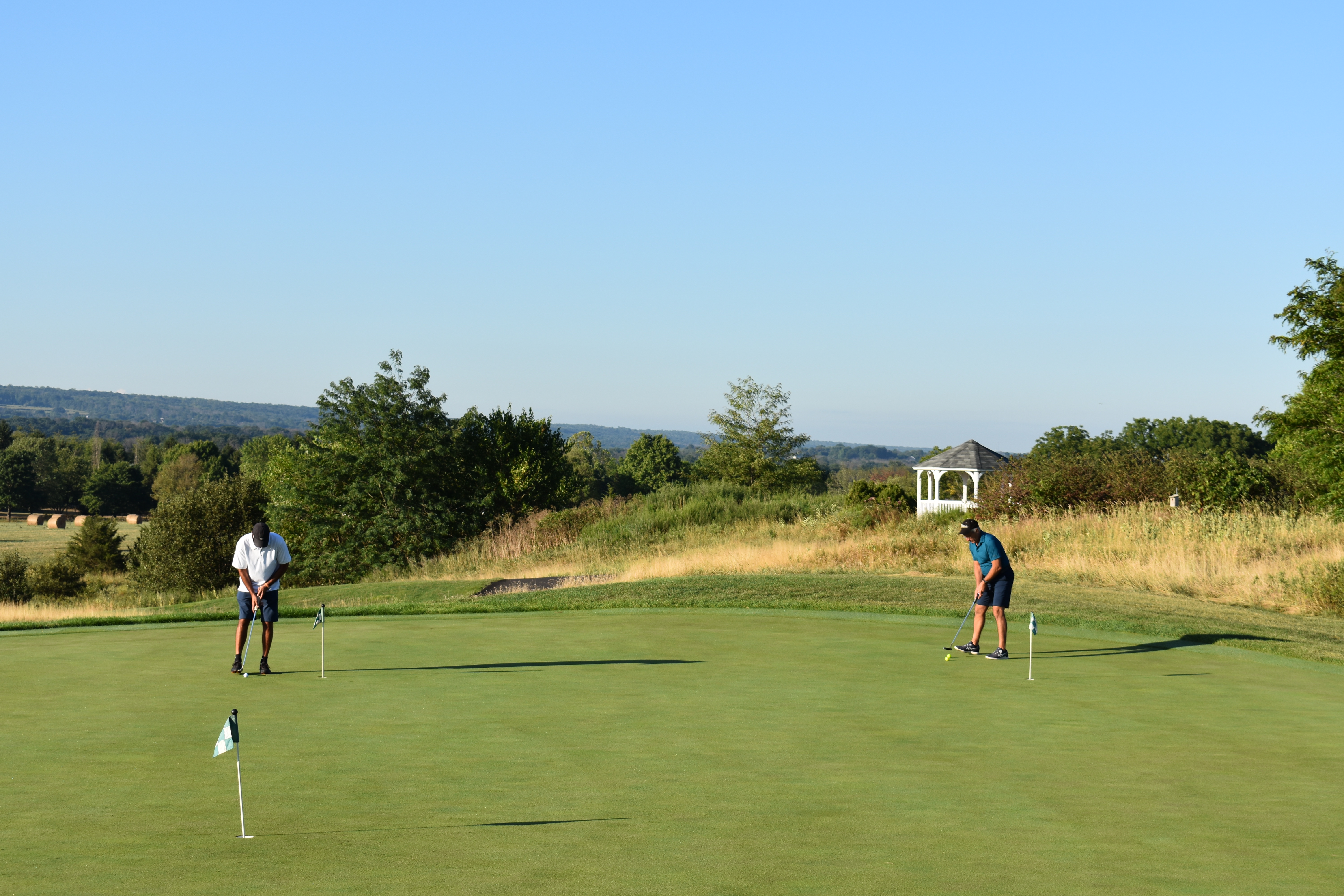 Practice putting at Neshanic Valley Golf Course