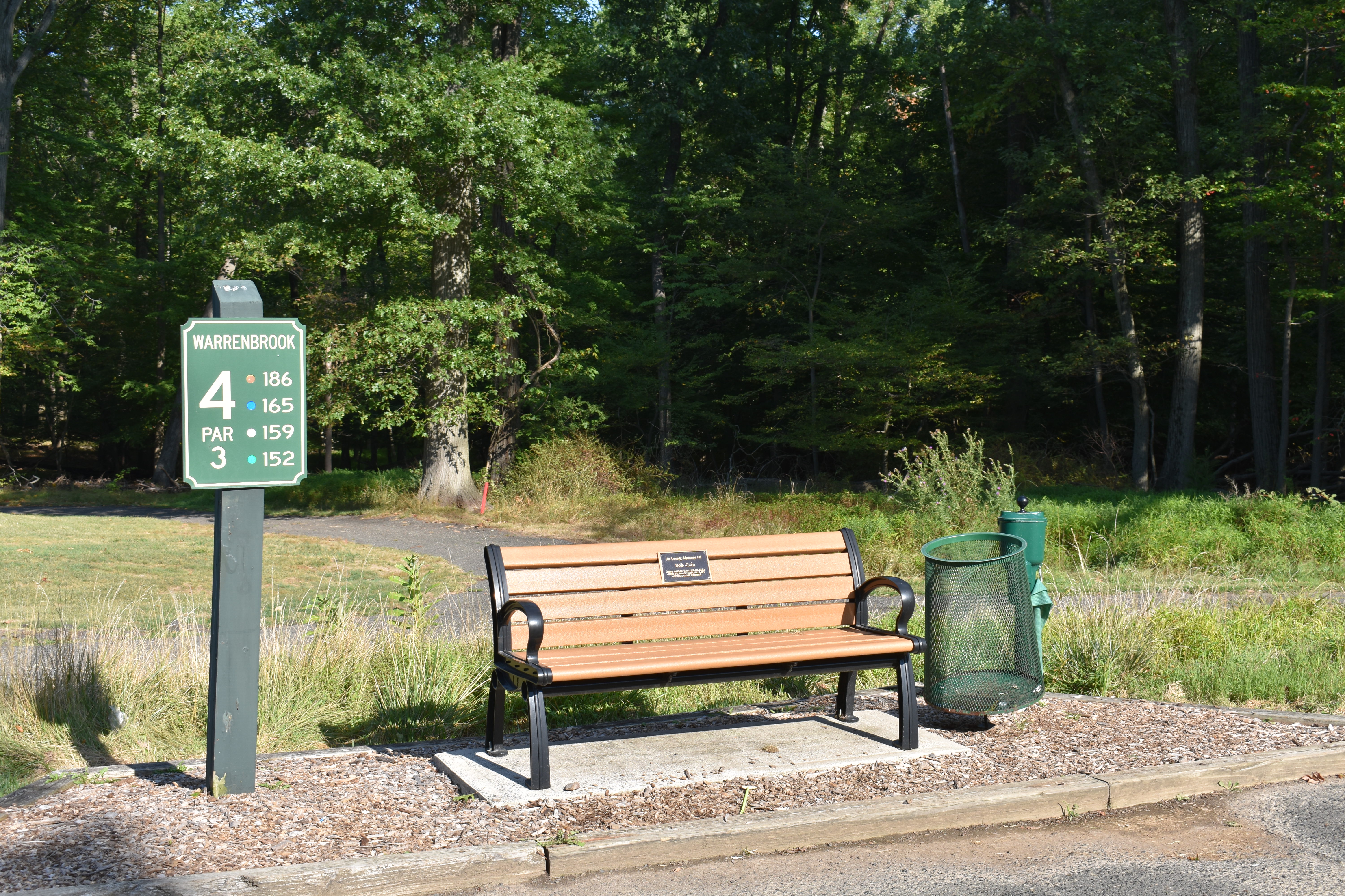 Warrenbrook Golf Course Hole 4 Tee box