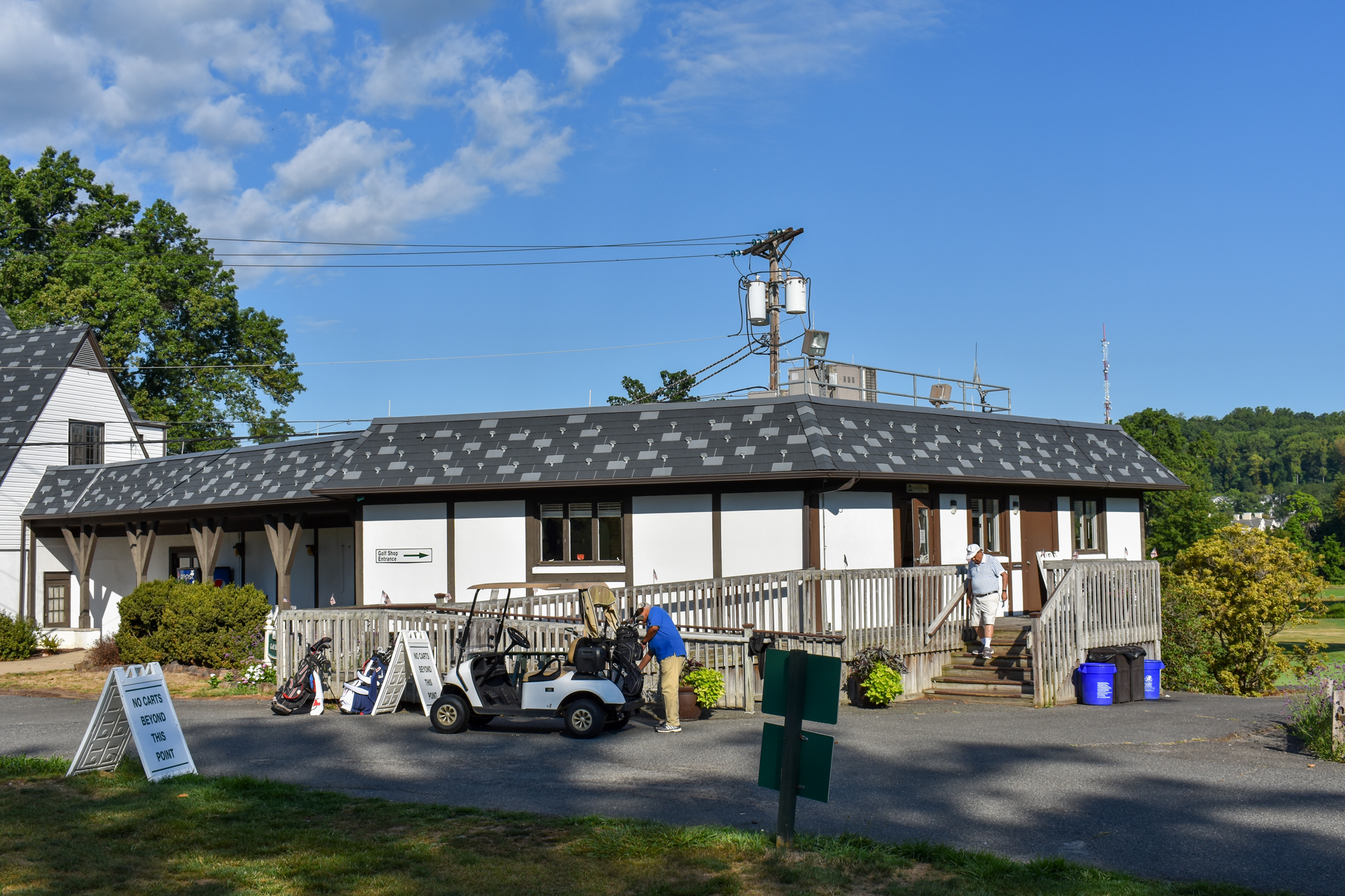 Warrenbrook Golf Course Cart Rental
